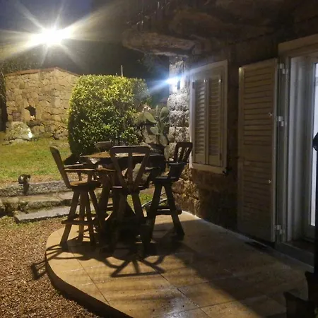 A Casa Di Mina * סוטה